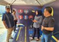 Ketua PWI Aceh, Nasir Nurdin bersama Wakil Ketua Dewan Penasehat PWI Aceh Bustamam Ali didampingi tim lapangan meninjau persiapan stand PWI Aceh di arena PKA-8