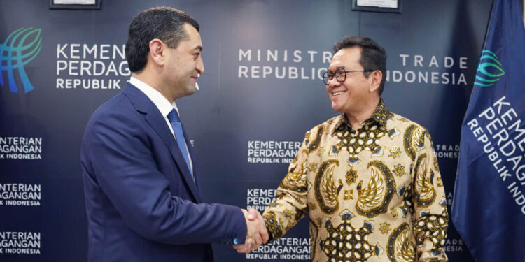 Foto : Menteri Perdagangan RI, Budi Santoso menerima kunjungan Menteri Luar Negeri Uzbekistan, Bakhtiyor Saidov di Kantor Kementerian Perdagangan/Foto: Kementerian Perdagangan